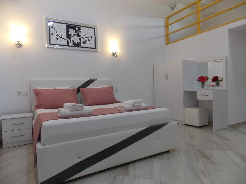 Hotel Chris - Oda