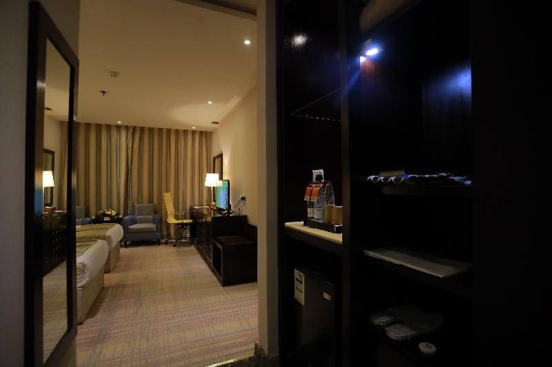 Dyar Al Hamra Hotel - Oda