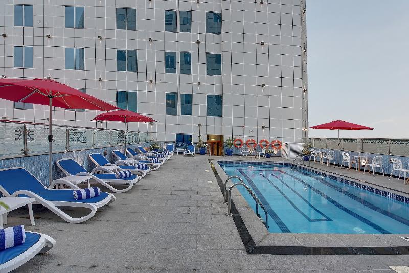 Omega Hotel Dubai - Havuz
