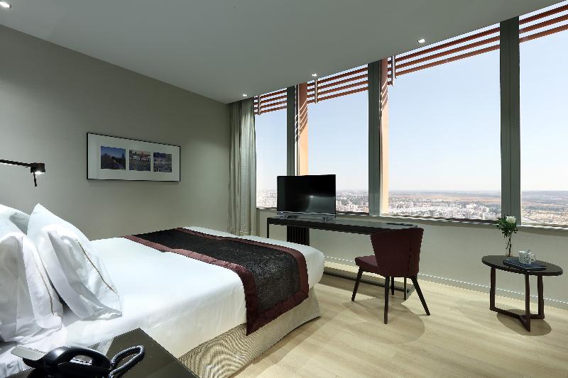 Eurostars Torre Sevilla - Oda