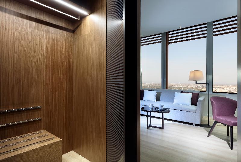 Eurostars Torre Sevilla - Oda