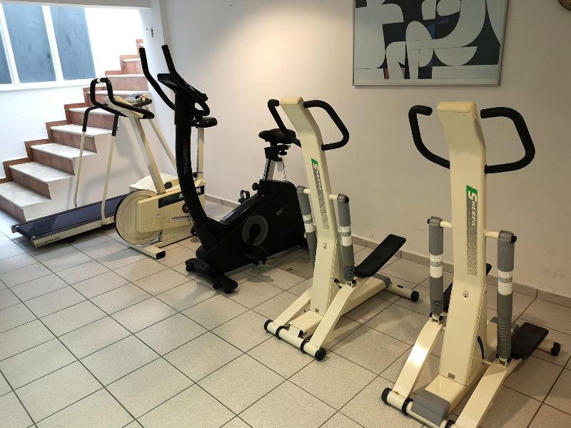 Elmi Suites Beach Hotel - Aktivite