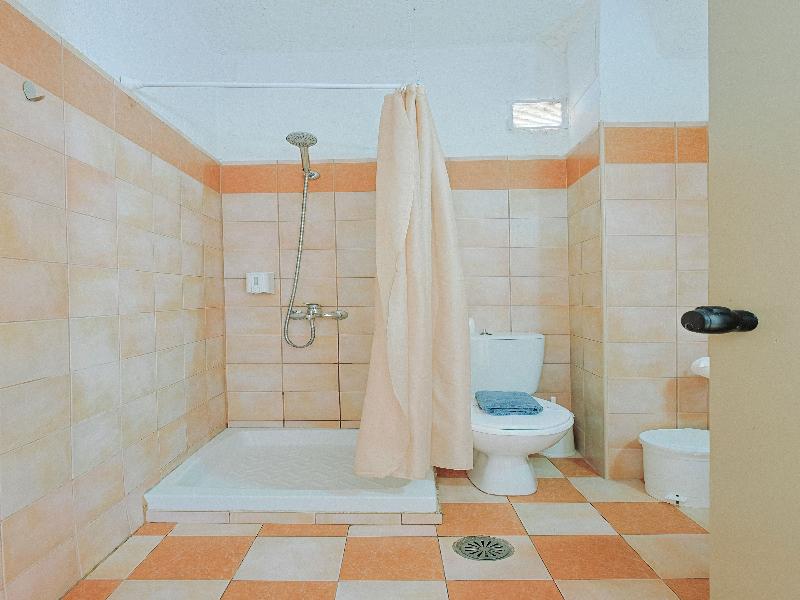 Elmi Suites Beach Hotel - Oda