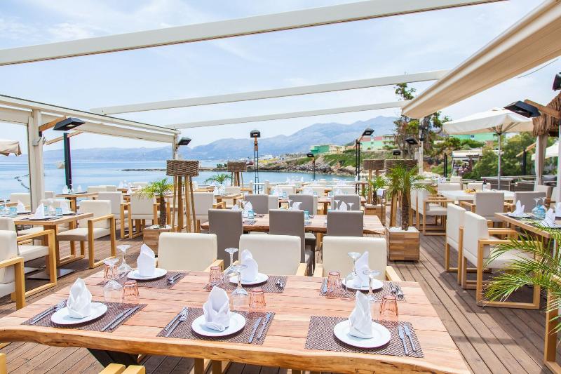 Elmi Suites Beach Hotel - Restoran