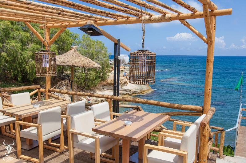 Elmi Suites Beach Hotel - Restoran