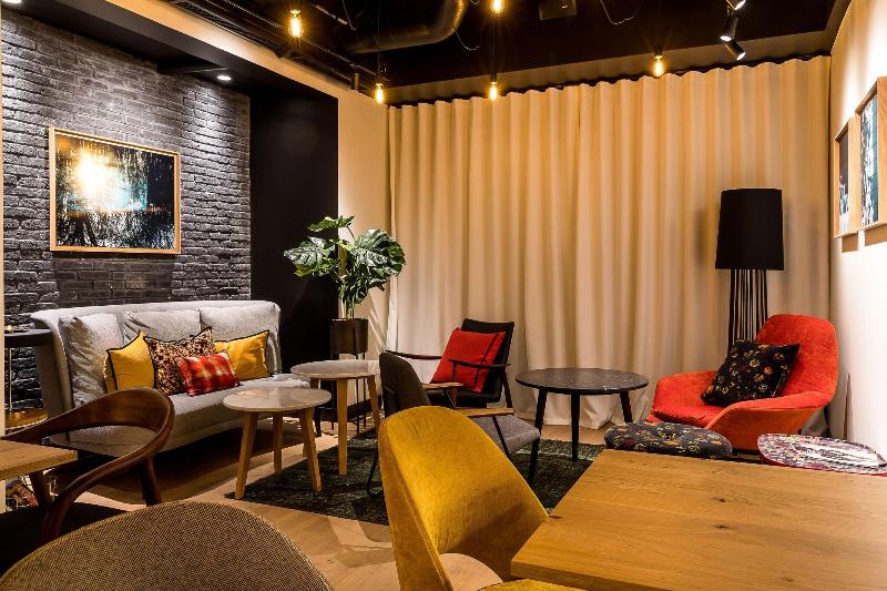 Laz' Hotel Spa Urbain Paris - Lobi