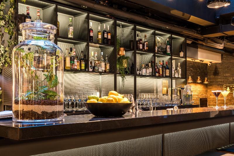 Laz' Hotel Spa Urbain Paris - Lobi