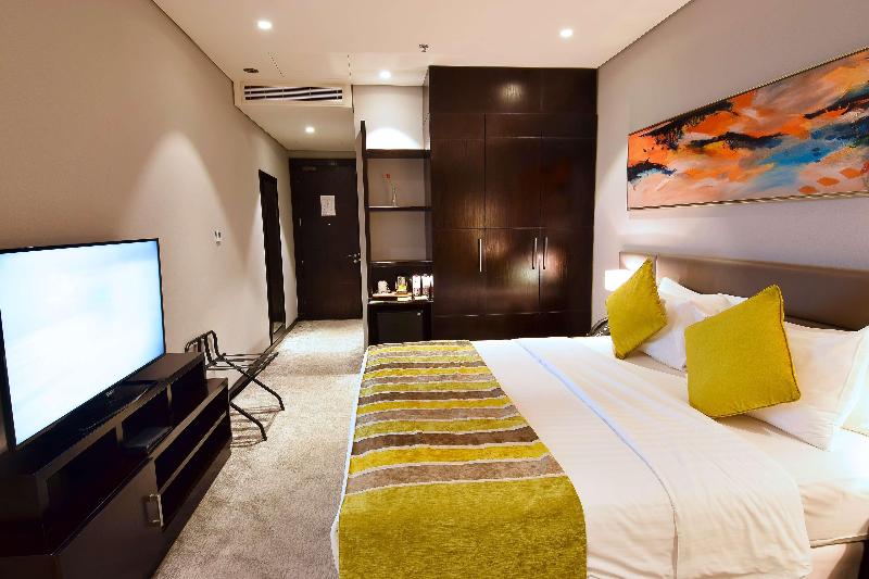 Best Plus Aurora Hotel - Oda