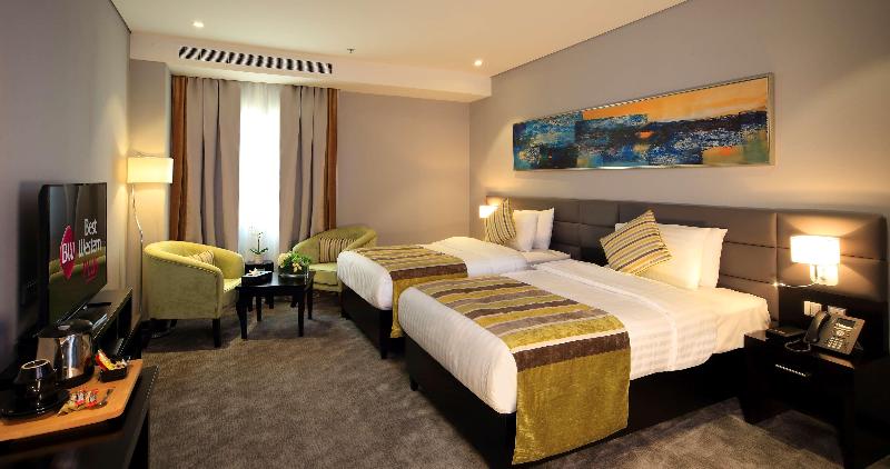 Best Plus Aurora Hotel - Oda