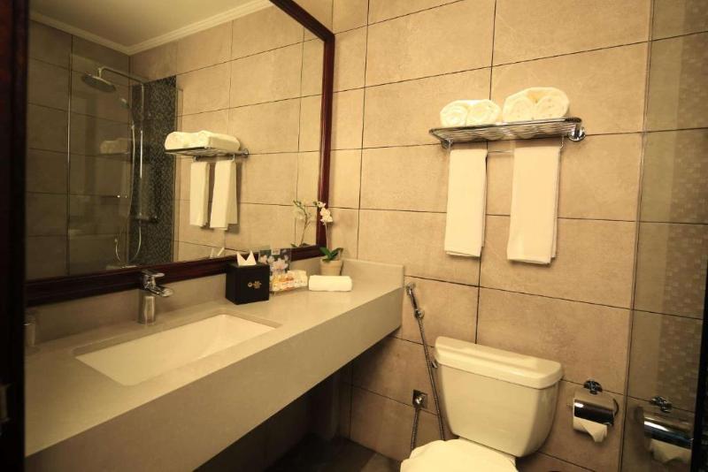 Best Plus Aurora Hotel - Oda