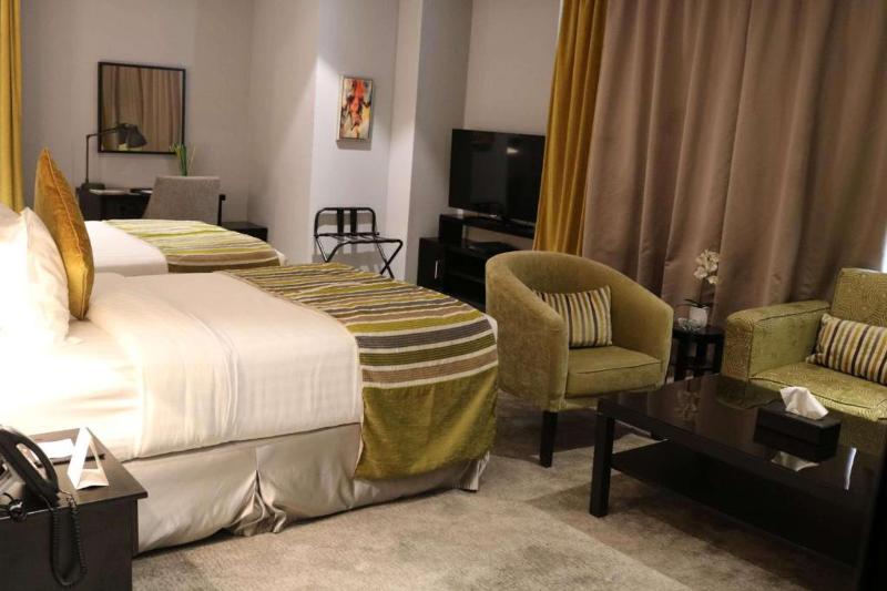Best Plus Aurora Hotel - Oda
