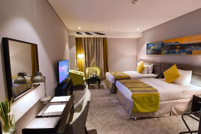 Best Plus Aurora Hotel - Oda