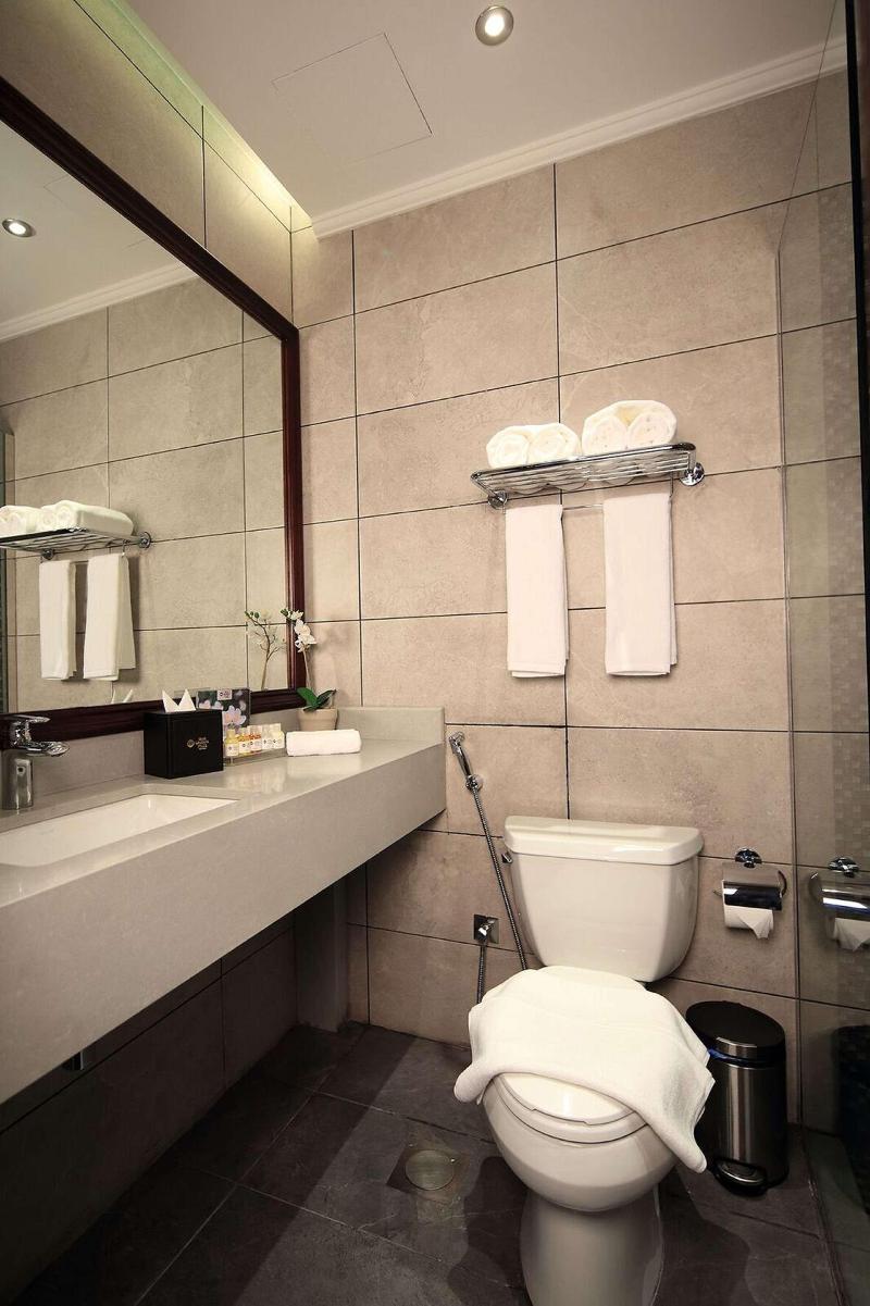 Best Plus Aurora Hotel - Oda