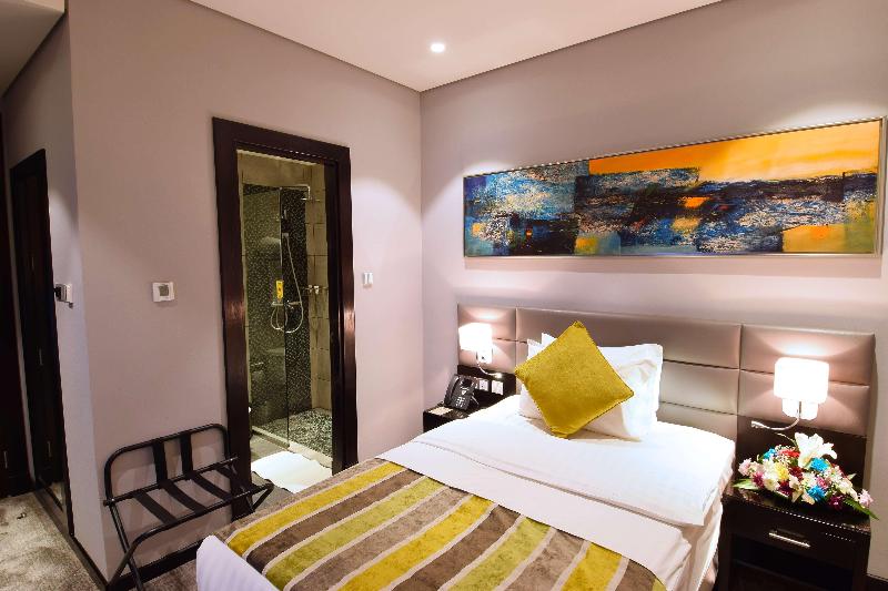 Best Plus Aurora Hotel - Oda