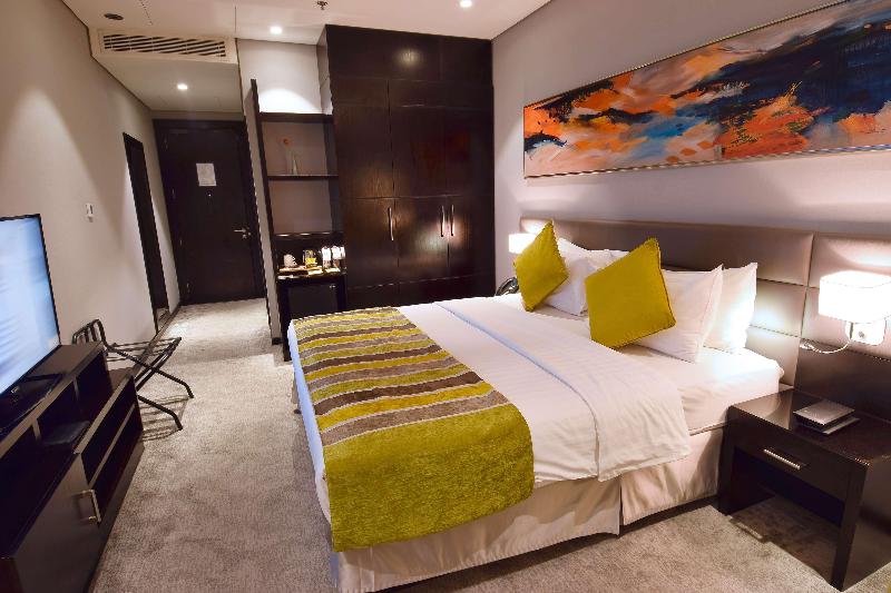 Best Plus Aurora Hotel - Oda