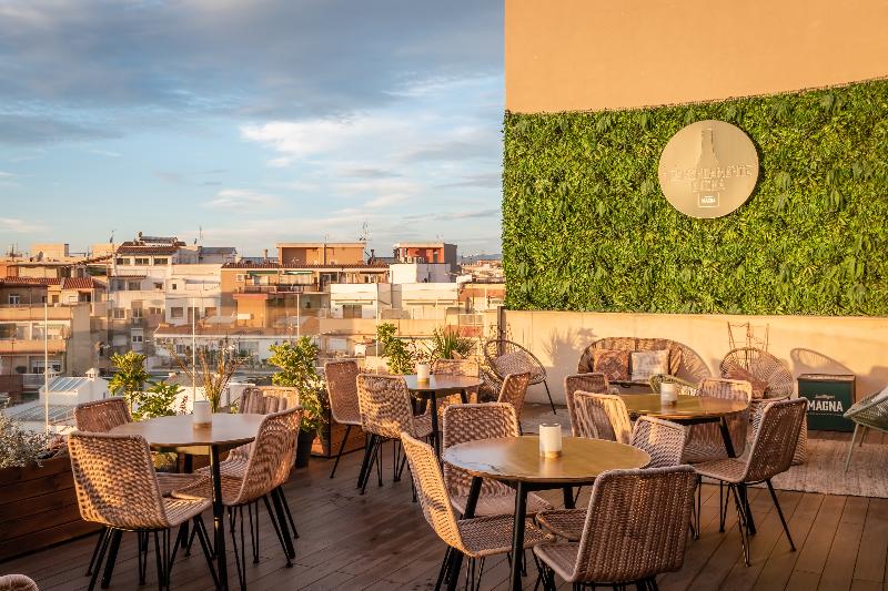 Arya Stadium Hotel - Bar