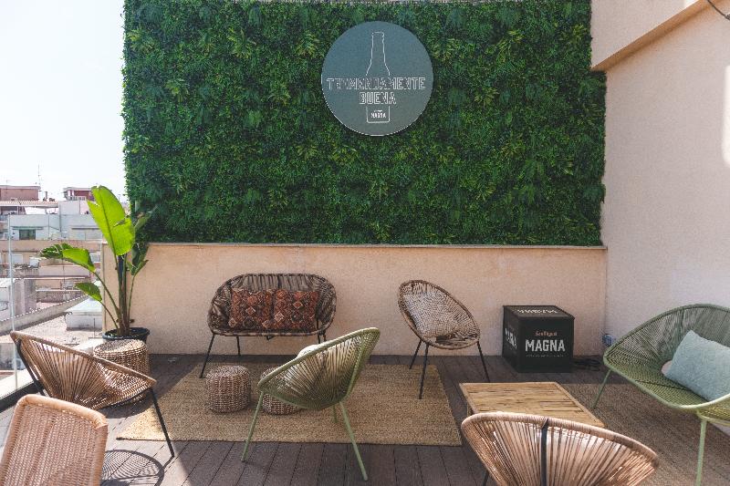 Arya Stadium Hotel - Bar