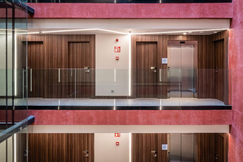 Arya Stadium Hotel - Genel