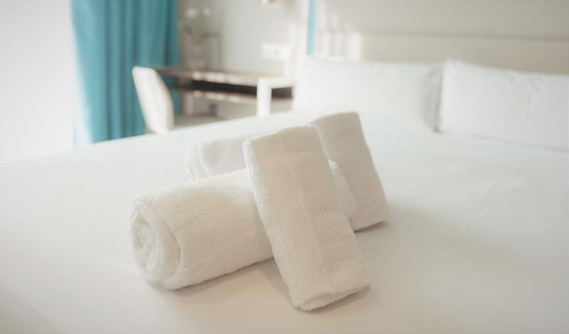 Arya Stadium Hotel - Oda