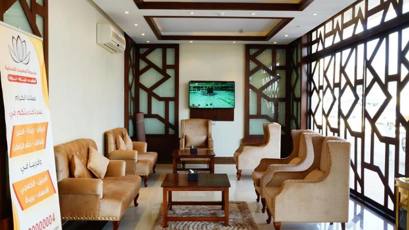 Almuhaidb Alnarges - Bar