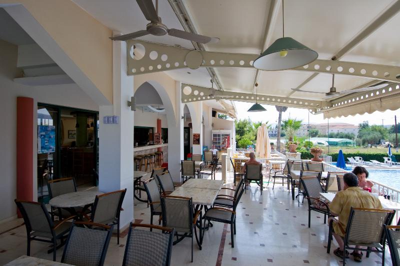 Ilios Hotel - Bar