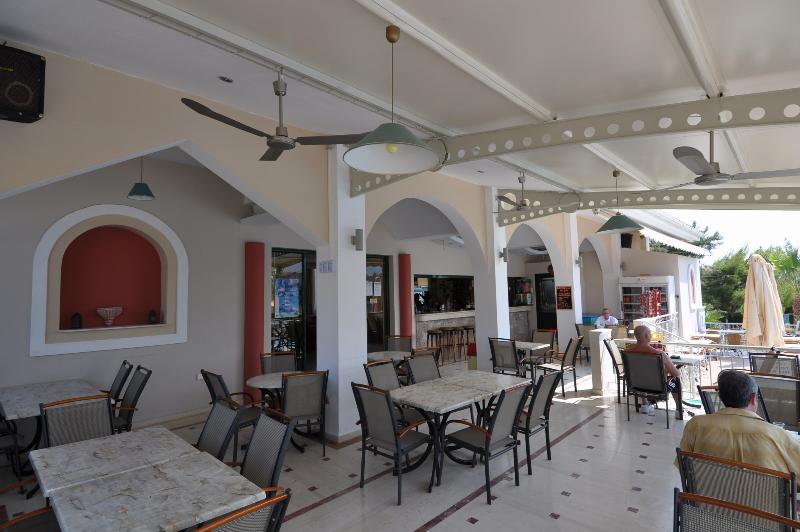 Ilios Hotel - Lobi