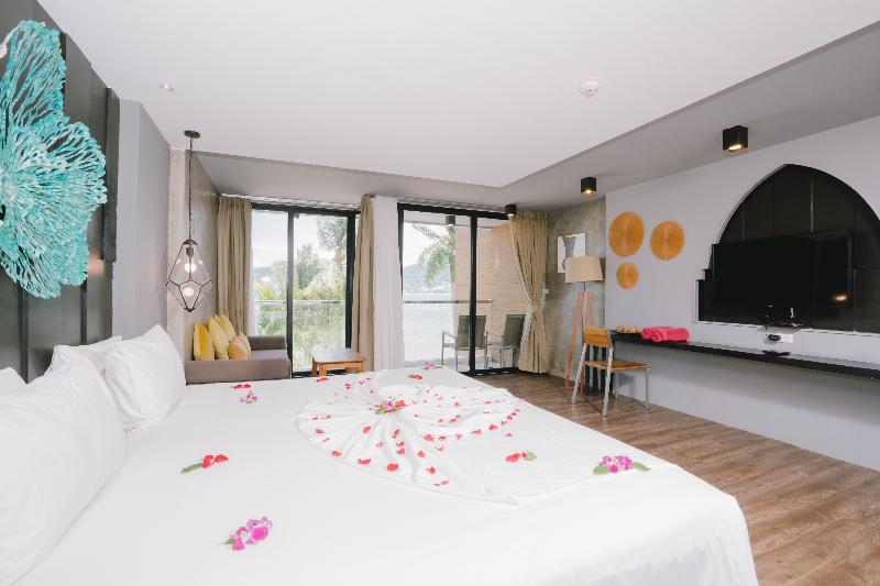Patong Signature Boutique Hotel - Oda