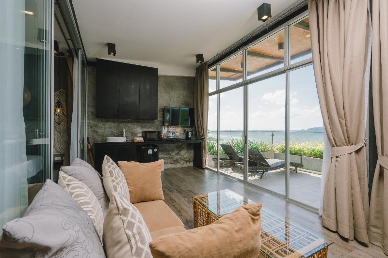 Patong Signature Boutique Hotel - Oda