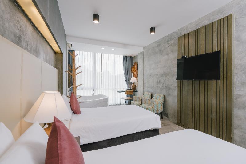 Patong Signature Boutique Hotel - Oda
