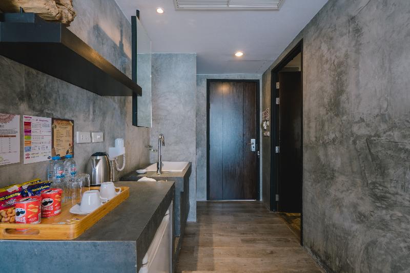 Patong Signature Boutique Hotel - Oda