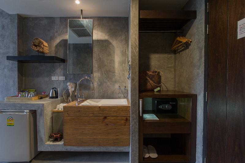 Patong Signature Boutique Hotel - Oda