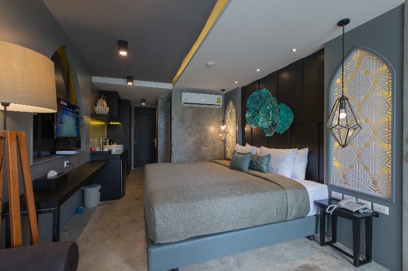 Patong Signature Boutique Hotel - Oda