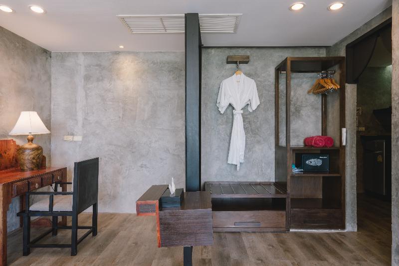 Patong Signature Boutique Hotel - Oda