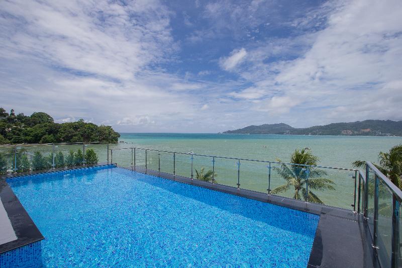 Patong Signature Boutique Hotel - Havuz