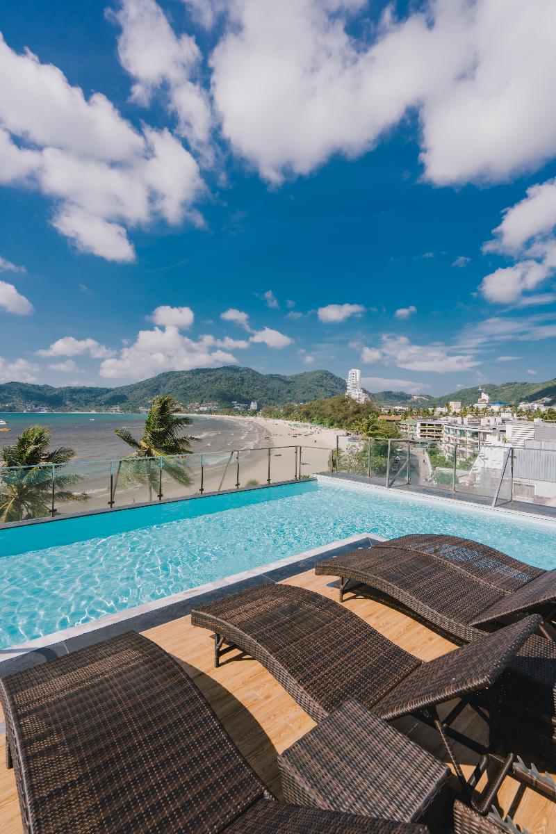 Patong Signature Boutique Hotel - Havuz