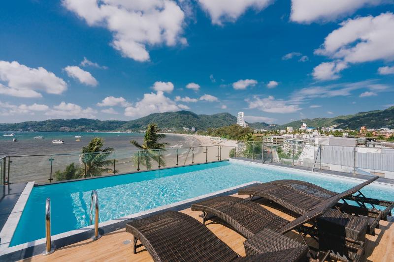 Patong Signature Boutique Hotel - Havuz