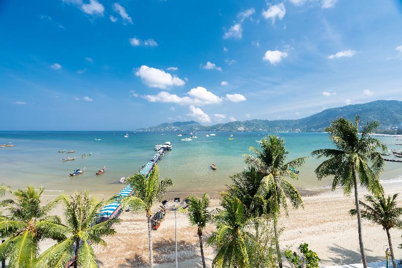 Patong Signature Boutique Hotel - Havuz