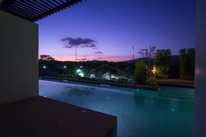 Baba House Phuket Hotel - SHA Plus+ - Oda
