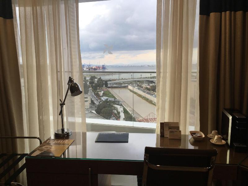 Four Points By Sheraton Izmir - Oda