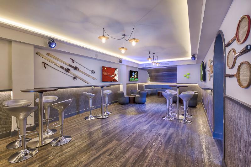 Hotel LIVVO Koala Garden - Bar