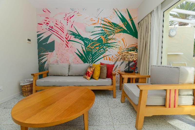 Hotel LIVVO Koala Garden - Oda
