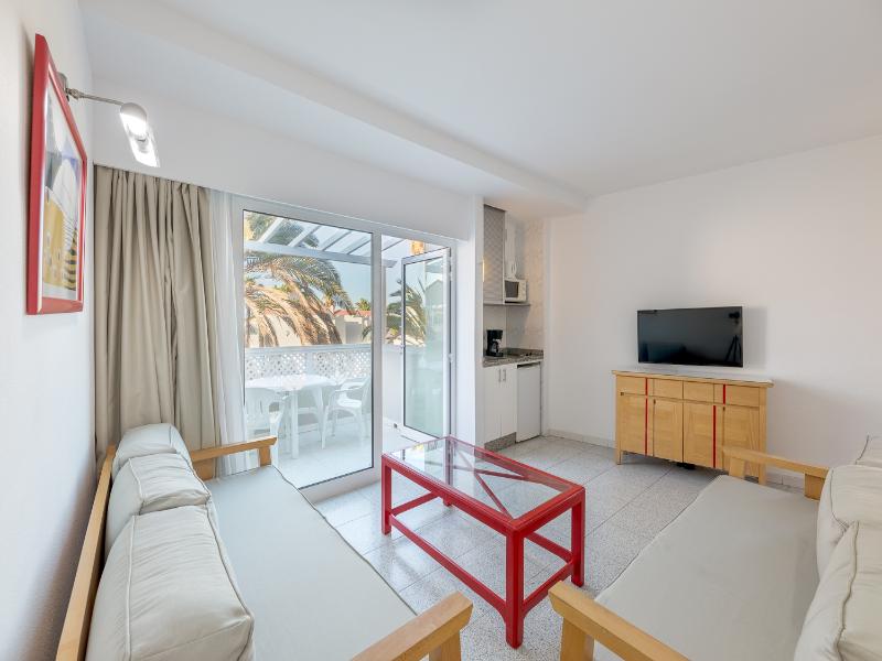 Hotel LIVVO Koala Garden - Oda