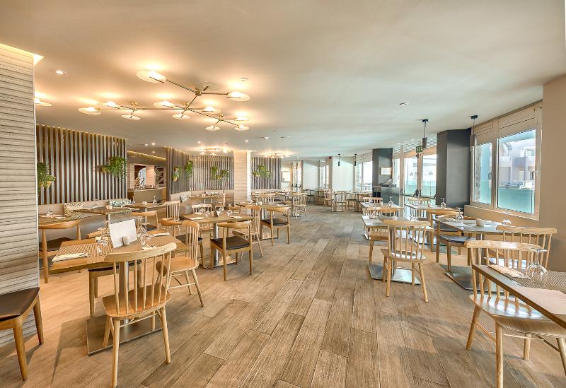 Hotel LIVVO Koala Garden - Restoran