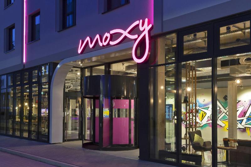 MOXY Stuttgart Airport/Messe - Genel