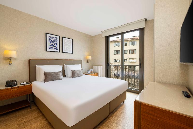 TZL Suites - Oda
