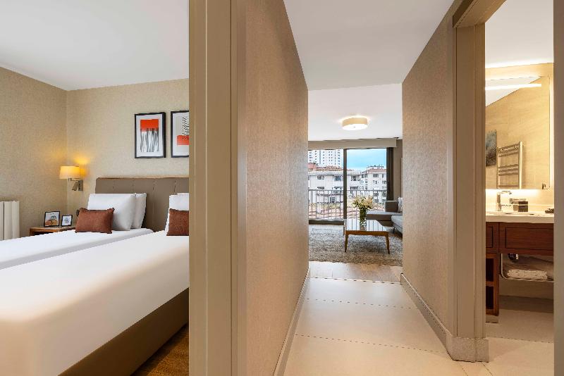 TZL Suites - Oda