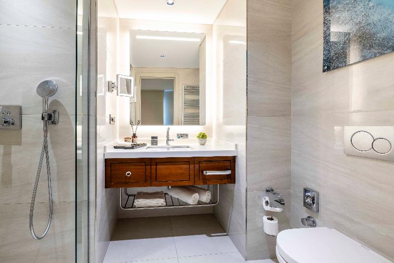 TZL Suites - Oda