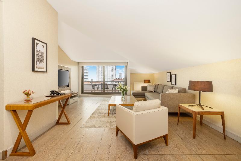 TZL Suites - Oda
