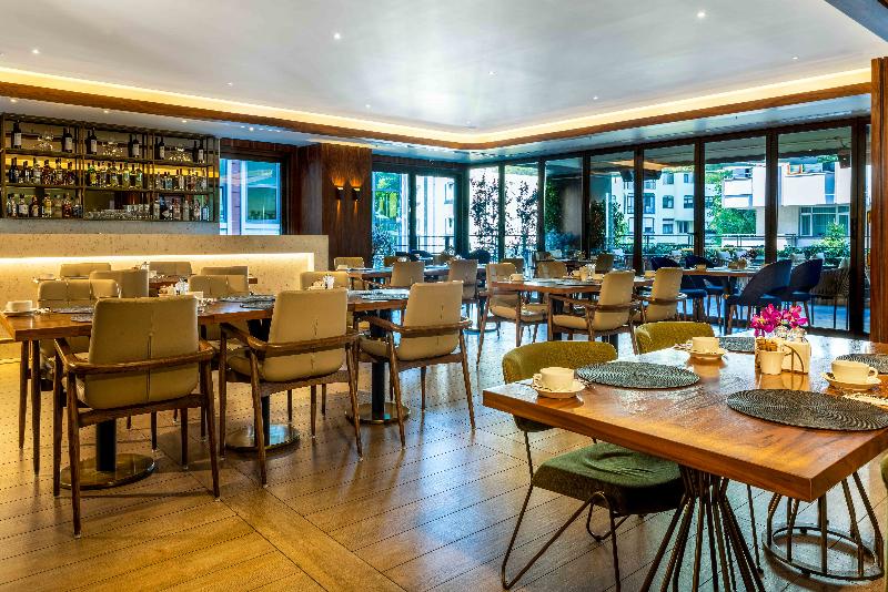 TZL Suites - Restoran