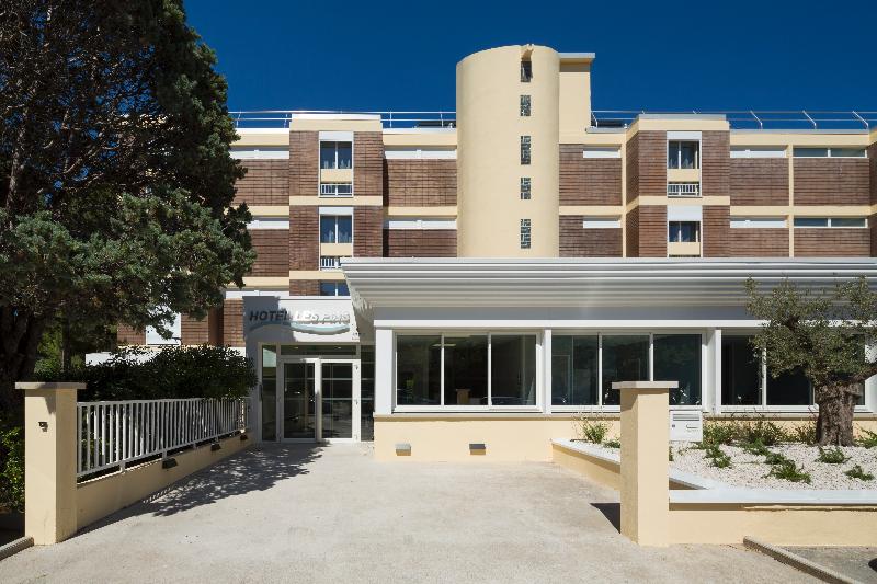 Operalia Hotel Les Pins - Genel